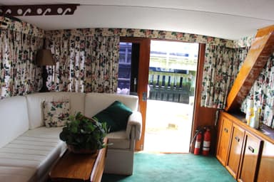 1979 Pacemaker 48 Sportfish