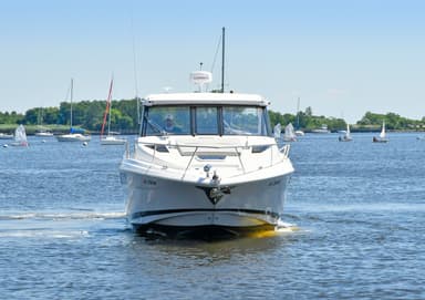 2019 Regal Boats 35 Sport Coupe