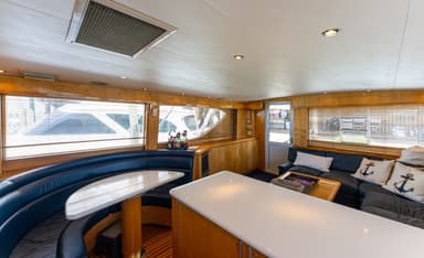 1998 Hatteras Yachts 60 Convertible