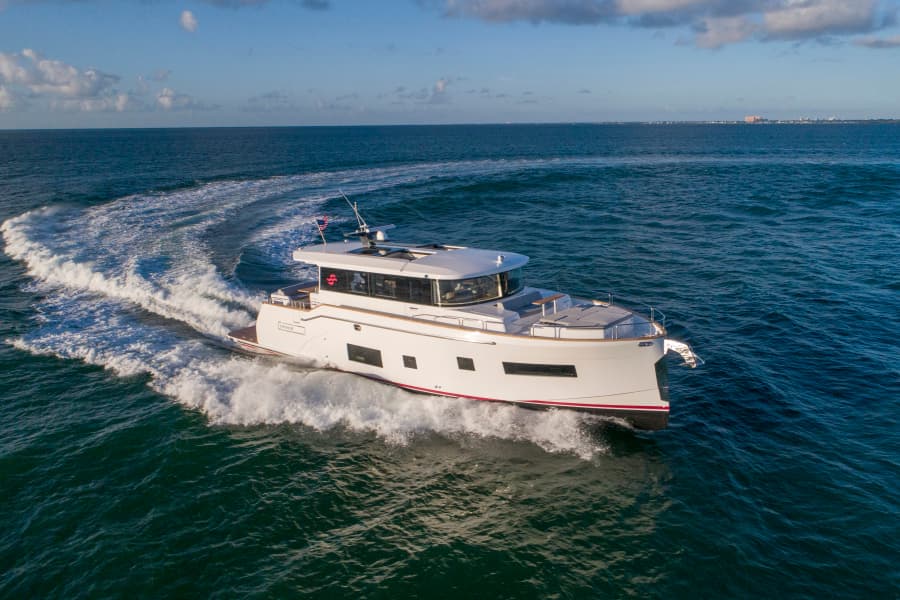 2022 Sirena Marine Sirena 58 Coupe