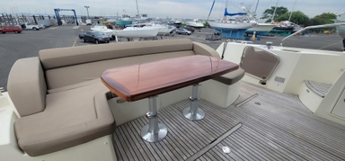 2013 Prestige Yachts 500 S