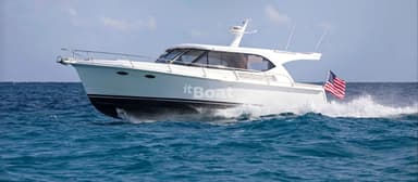 2022 Hylas Yachts M44