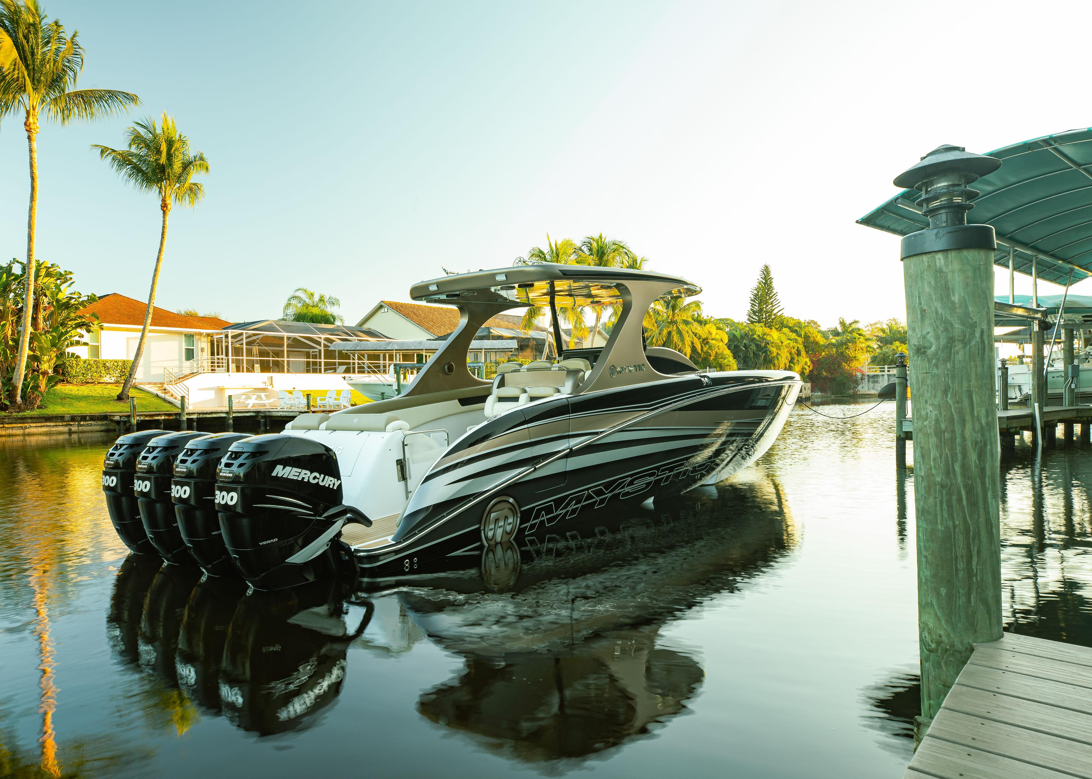 2016 Mystic Powerboats M4200