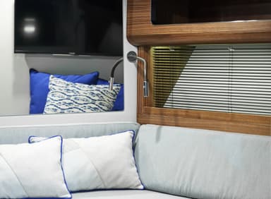 2021 Windy W37 Shamal