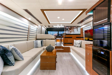 2020 Dyna Yachts 63 Hardtop