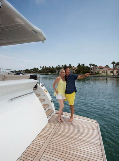 2020 Dyna Yachts 63 Hardtop