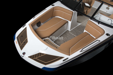 2021 Glastron GTDW 205 SURF