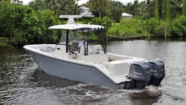 2019 Cobia Boats 320