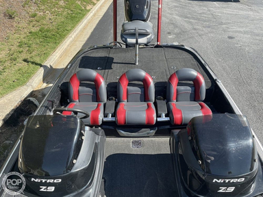 2012 Nitro Z-9