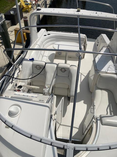 2002 Fountain Express Cruiser