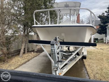 2000 Twin Vee Outrageous 20