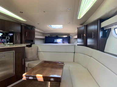 2016 Regal Boats 35 Sport Coupe