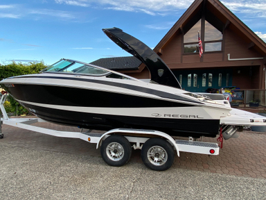 2014 Regal 2300 Bowrider