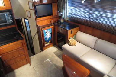 1988 Hatteras Yachts 38