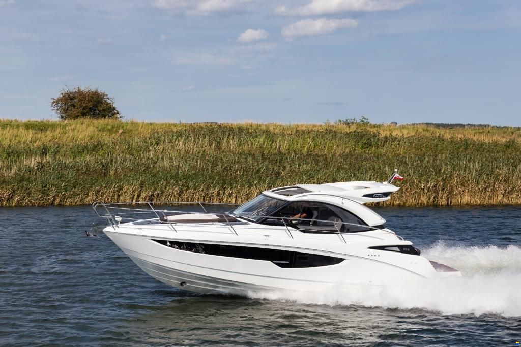 2022 Galeon Yachts 335 HTS