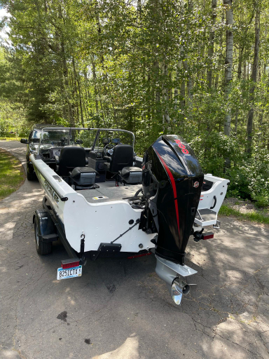 2021 Crestliner Raptor 1850