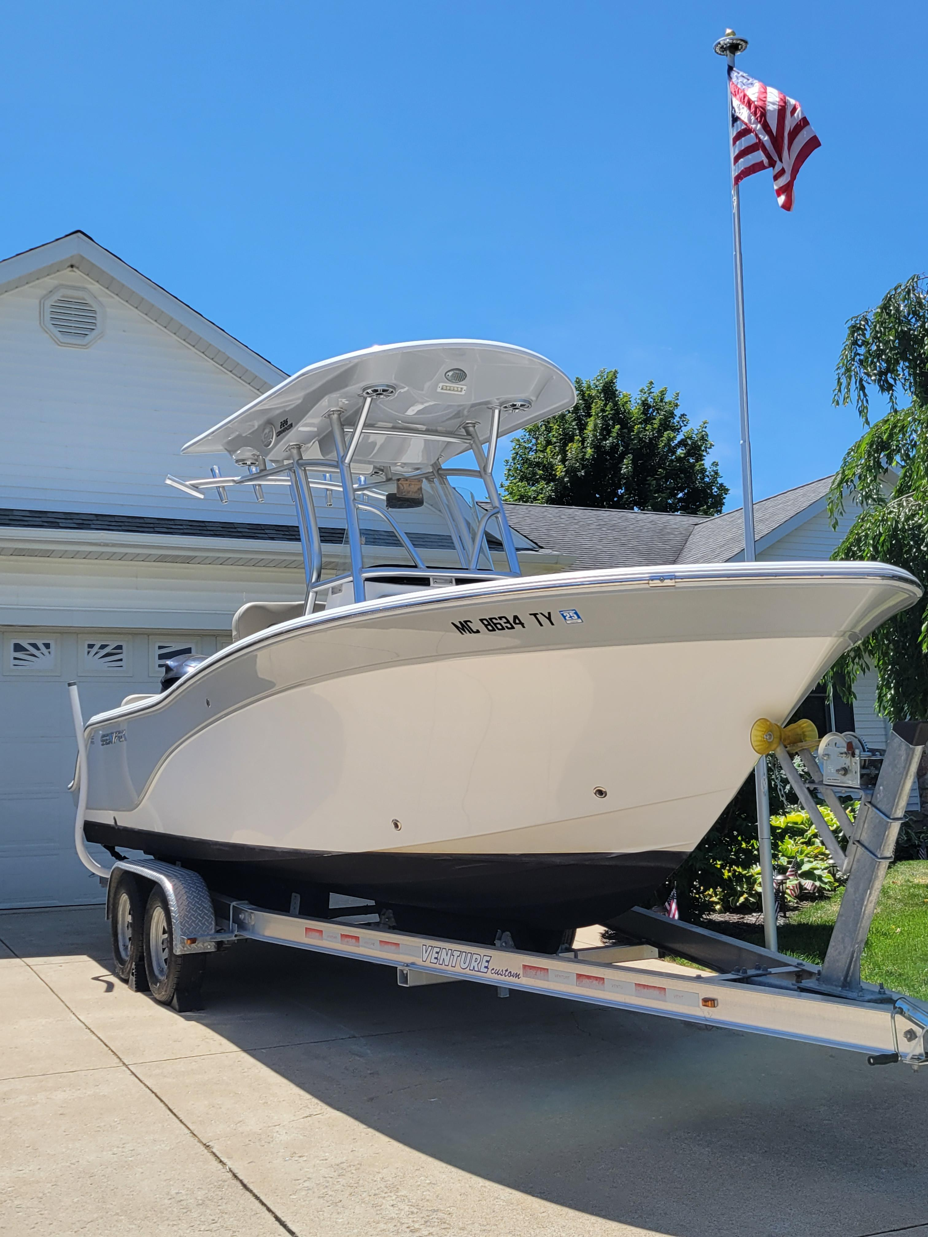 2015 Sea Fox 226 Commander