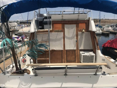 1985 Bayliner Contessa