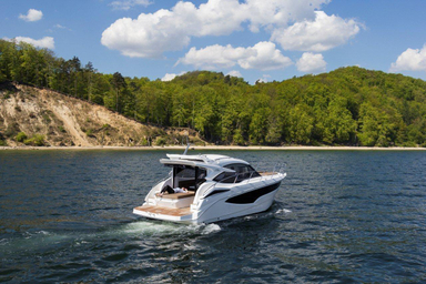 2022 Galeon Yachts 365 HTS