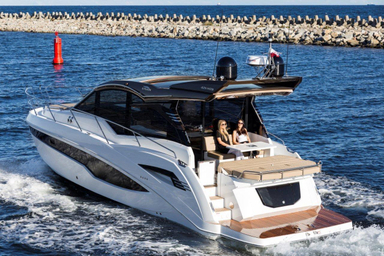 2022 Galeon Yachts 425 Hts