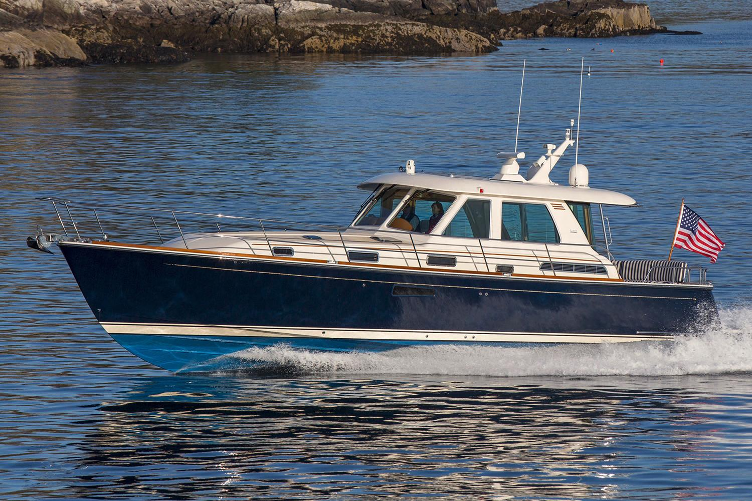 2022 Sabre Yachts Salon Express
