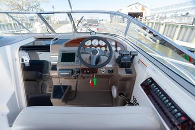 2007 Regal Boats 3350 Sport Cruiser
