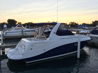 2008 Rinker 280 Express Cruiser