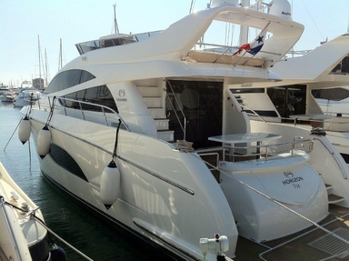 2012 Horizon Yacht E56