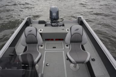 2021 Starcraft Marine 166 Stealth SC