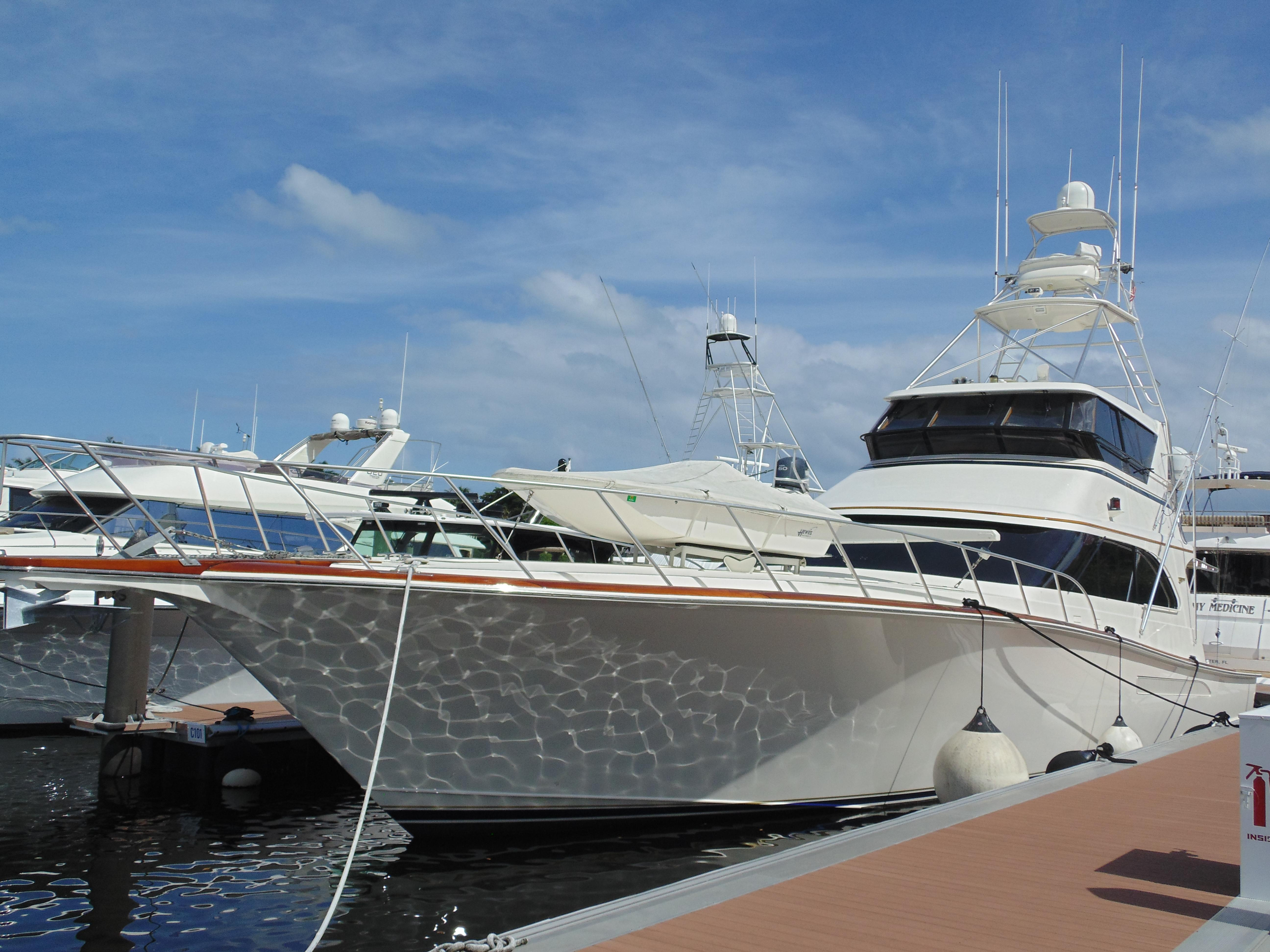 1993 Trinity Yachts sportfish