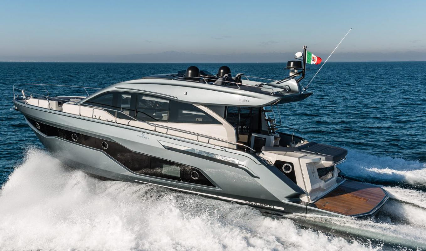 2022 Cranchi Yachts 52 S