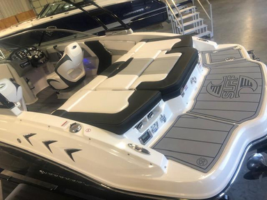 2022 Chaparral Boats 21 SURF