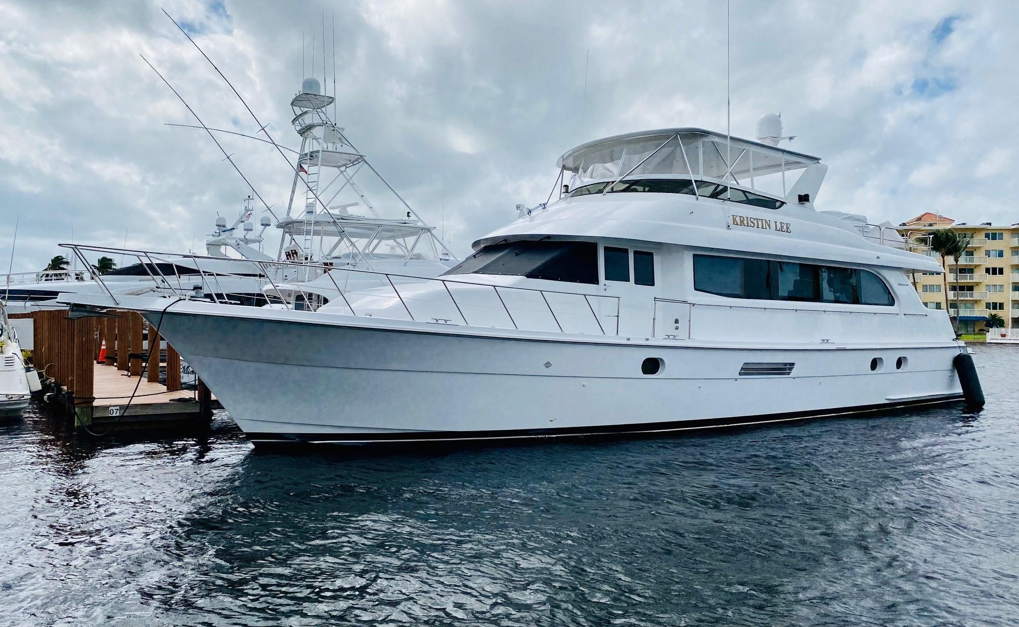 2001 Hatteras Yachts 75 Cockpit Motor Yacht