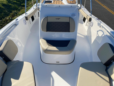 2021 Tidewater Boats 198 CC Adventure