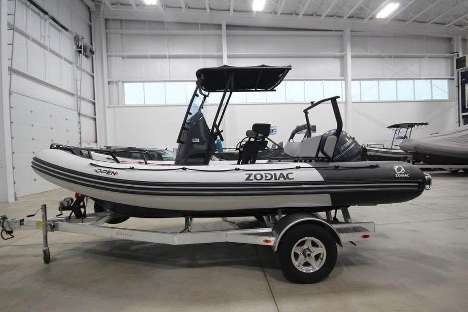 2021 Zodiac Open 5.5 PVC 115hp T-Top On Order