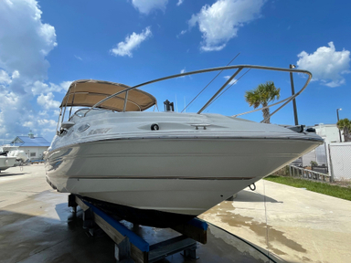 2000 Regal Boats 2550 LSC