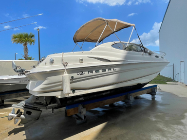 2000 Regal Boats 2550 LSC