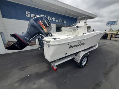 2022 Nautic Star 191 HYBRID