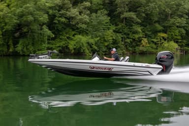 2022 Phoenix Boats 818 Pro
