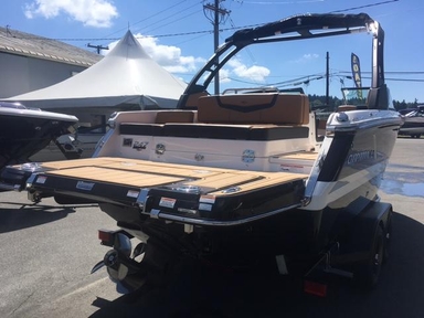 2022 Chaparral Boats 247ssx
