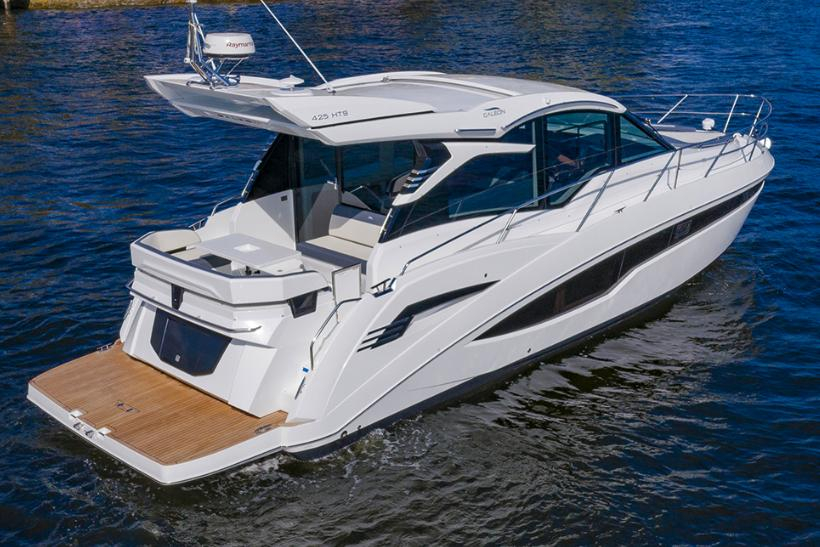 2022 Galeon Yachts 425 Hts