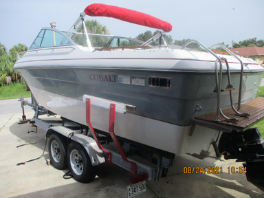 1988 Cobalt Boats 23 Condesa