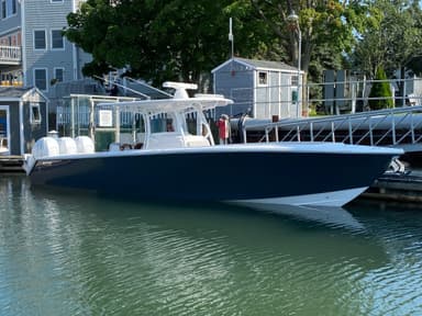 2022 Jupiter Marine 38