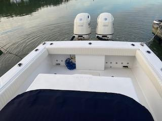 2009 Ocean Master Center Console