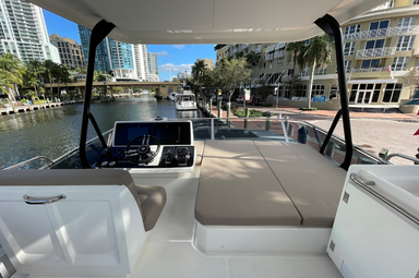 2022 Greenline Yachts 45 Fly