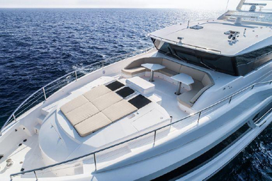 2022 Horizon Yacht FD90