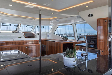 2021 Aquila 44