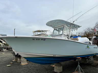 2018 Sportsman Open 252 Center Console