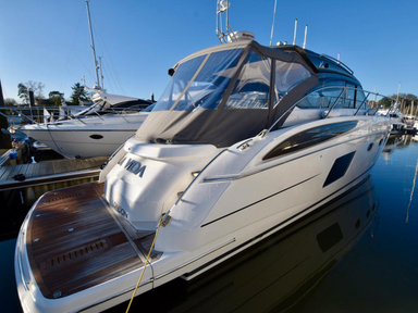 2017 Princess Yachts V48