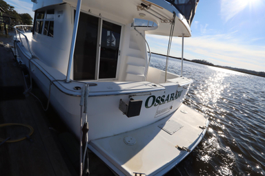 2003 Marlow Pilot 390 Trawler